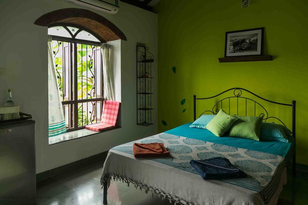 Simply Homestay 比纳里姆 外观 照片